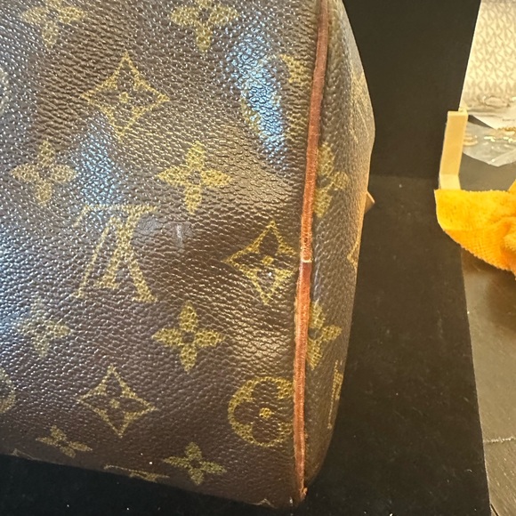 Louis Vuitton Brown Vintage Speedy 25 Monogram Satchel - Picture 12 of 16